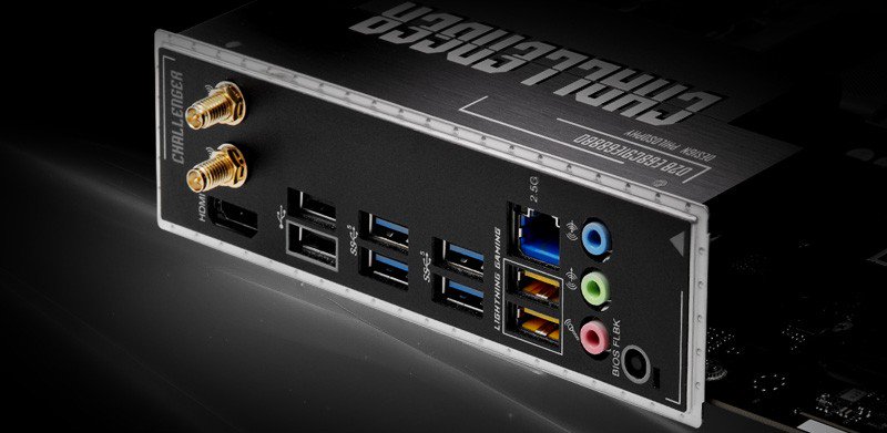 Pre-Installed IO Shield